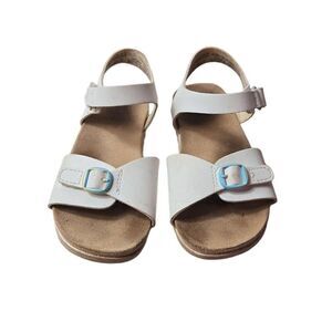Wonder Nation sandals with rainbow buckle 10